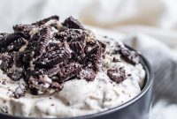 Creamy Oreo Dip Recipe for Parties and Dessert Tables
