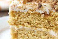 Irresistible Pumpkin Crunch Cake Recipe with Streusel Topping