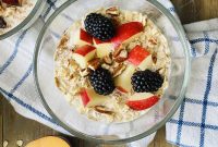 Overnight Oats Recipe + 10 Flavor Ideas for a Quick Breakfast