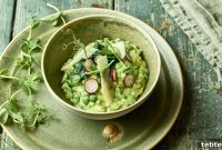 Creamy Pea and Mint Risotto Recipe for Spring Meals