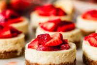Mini Strawberry Cheesecakes Recipe: Perfect Bite-Sized Treats