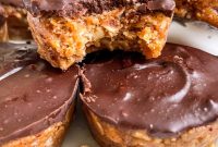 No-Bake Chocolate Almond Oat Cups — Dairy & Gluten Free