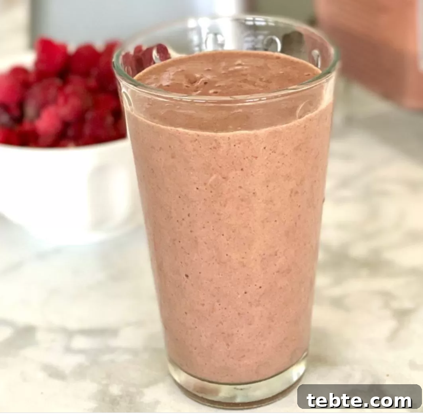 Smoothie bowl photo