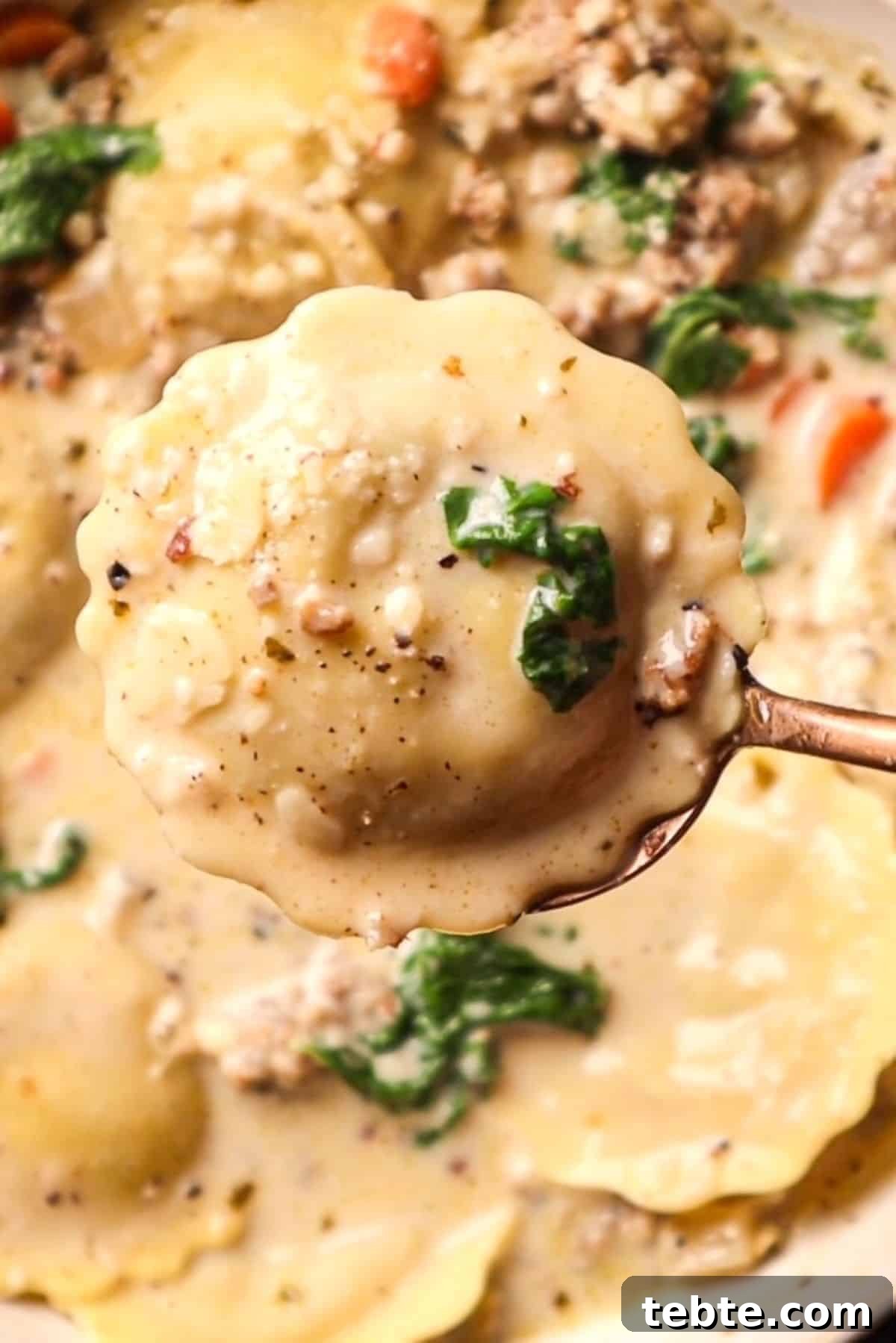 Creamy Sausage Ravioli Soup Recipe for Cozy Weeknight Dinners 3 creamy ravioli soup with spicy sausage