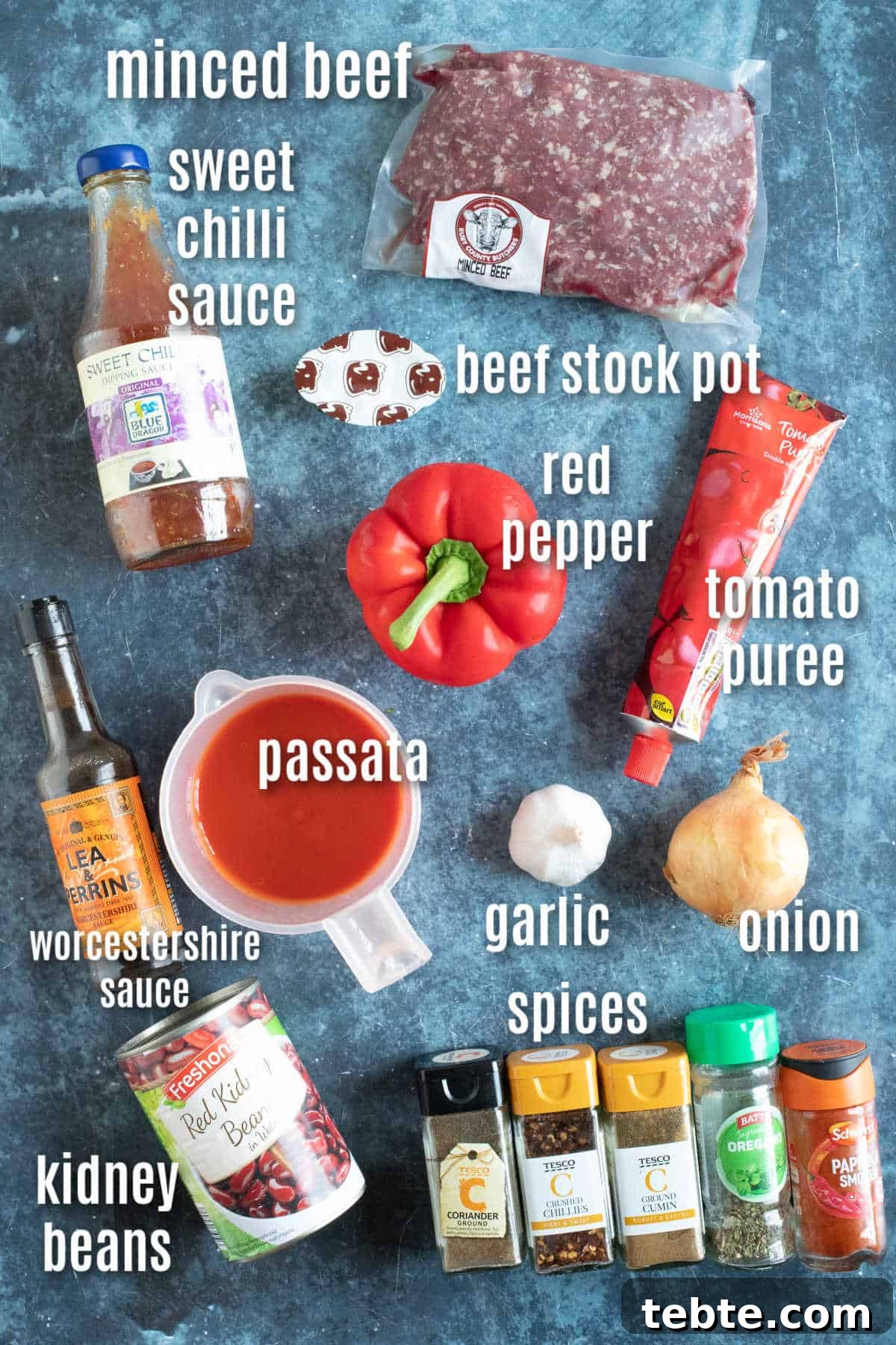 Ingredients for slow cooker chilli con carne.