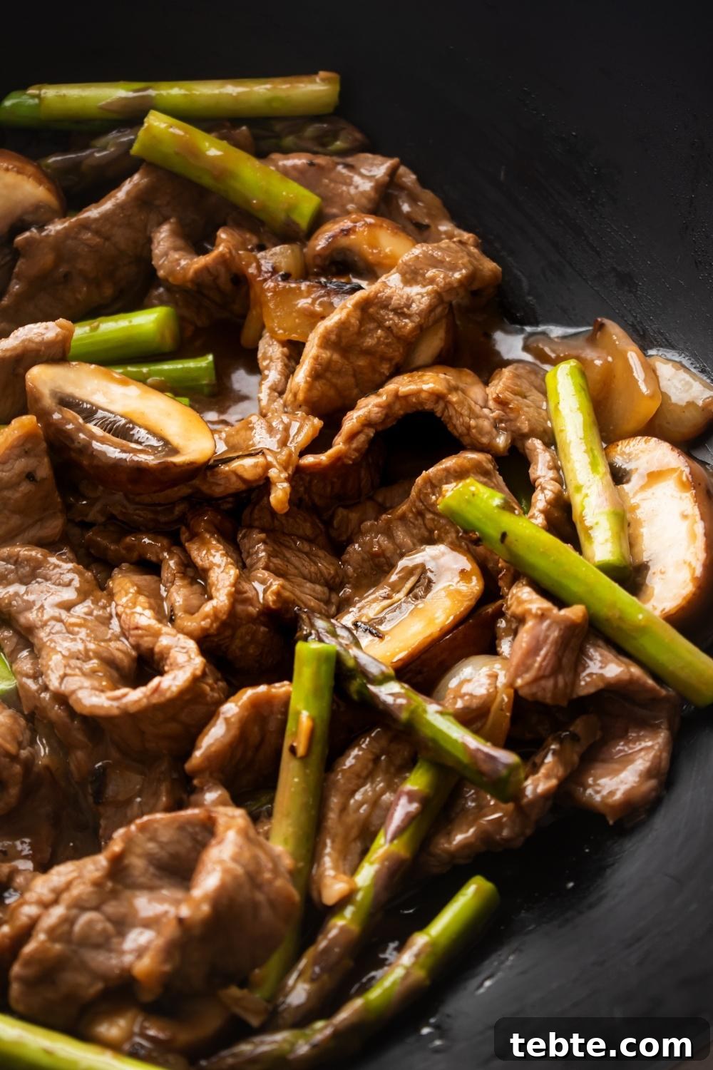 Panda Express Black Pepper Angus Steak Copycat Recipe 4 Close up of homemade panda express black pepper steak.
