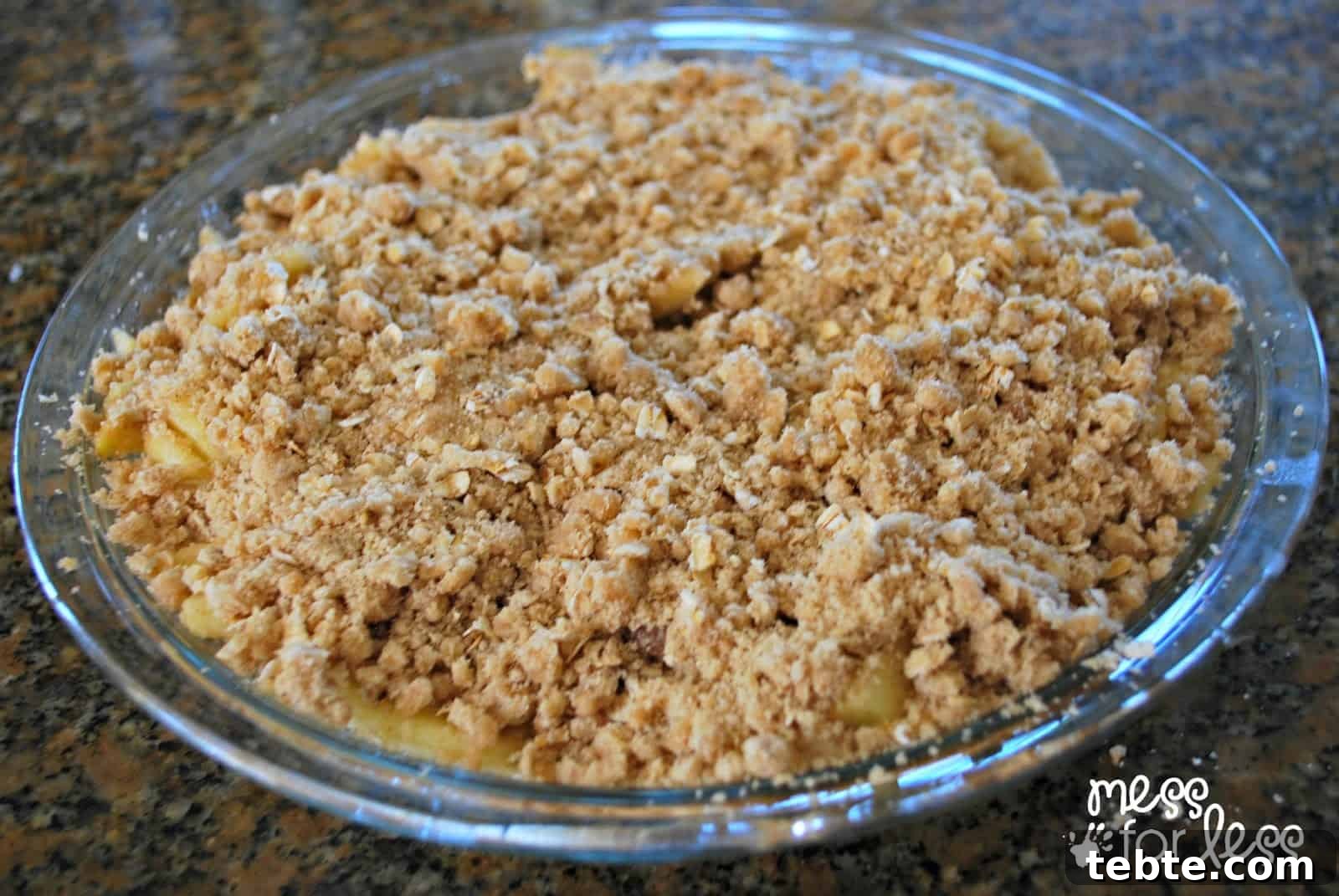 easy apple crisp in pie plate