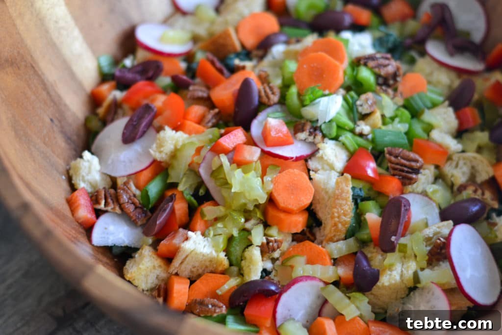 Baty House Salad Recipe: Fresh Greens with Signature Dressing 2 img 1553 1