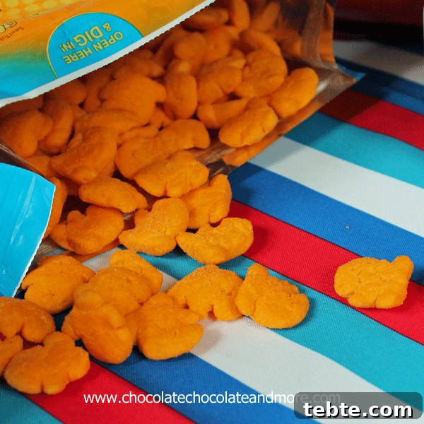 Fish Bowl Punch and Goldfish Puffs
