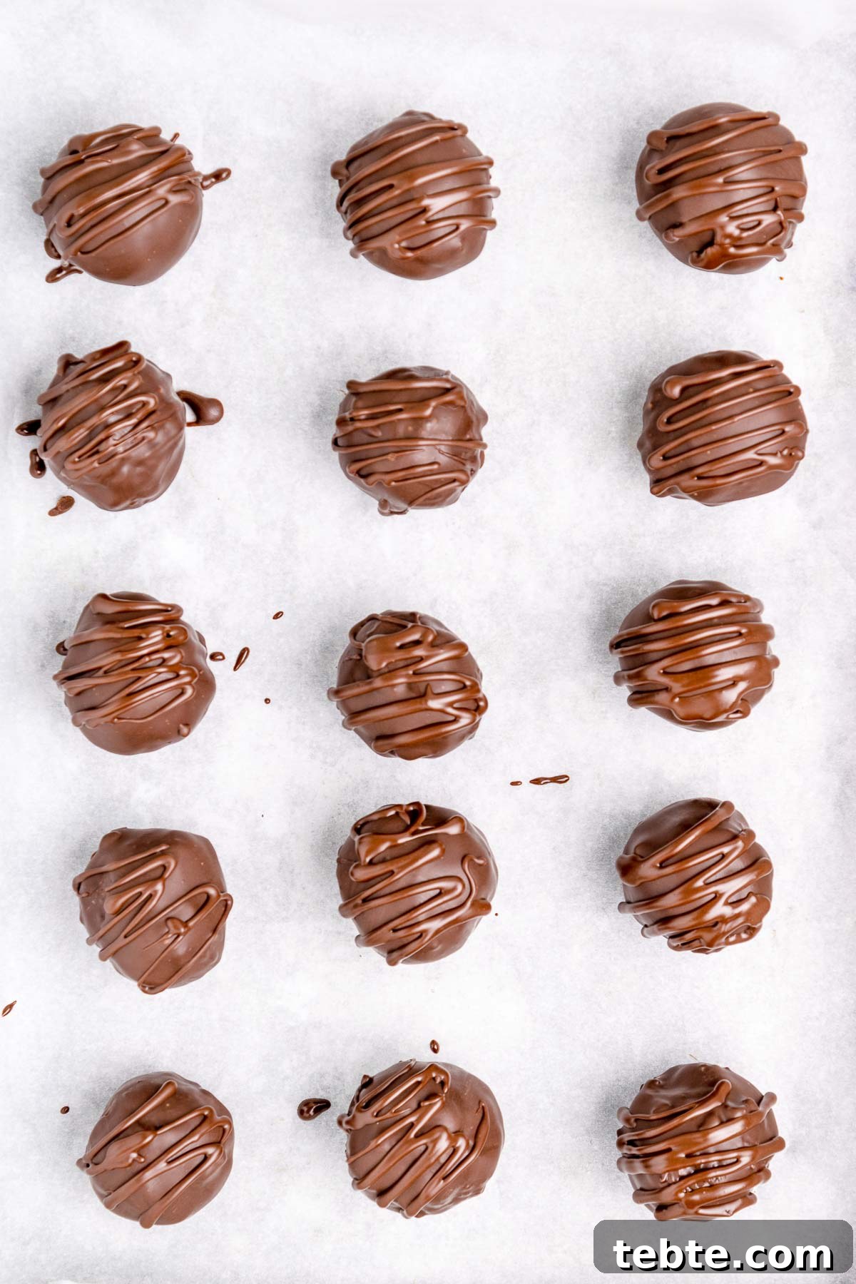 No-Bake Chocolate-Covered Cookie Dough Truffles 10 drizzle on truffles