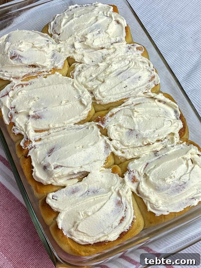 Classic Old-Fashioned Cinnamon Rolls Recipe for Soft, Gooey Buns 16 Eight of the best homemade giant cinnamon rolls on a dish towel