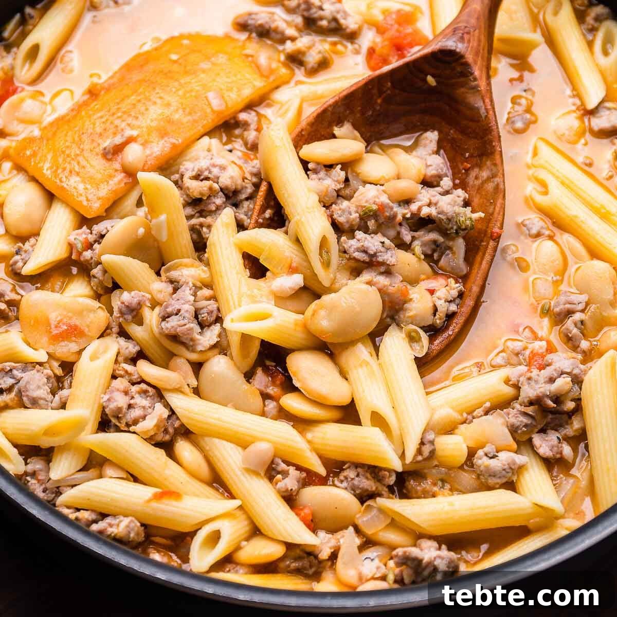 Steak Pizzaiola Recipe: Flavorful Affordable Weeknight Steak Dinner 6 Sausage pasta fagioli recipe featured image.