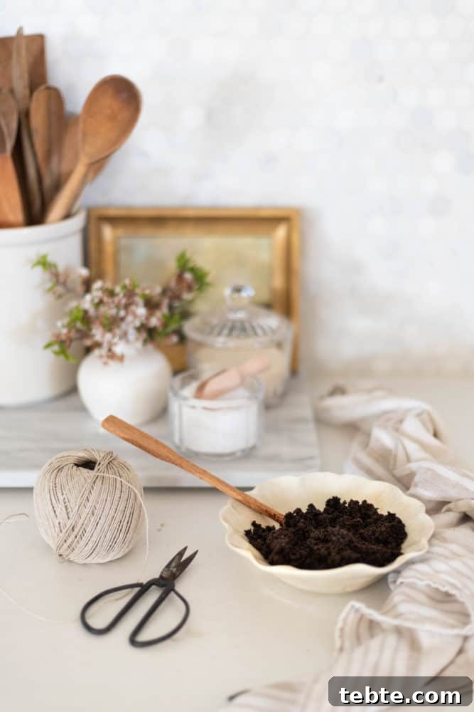Coconut Coffee Scrub DIY: Glow-Boosting Body & Face Exfoliant 6 img 21838 5