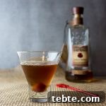 Maple Manhattan - a fall twist on a classic bourbon cocktail