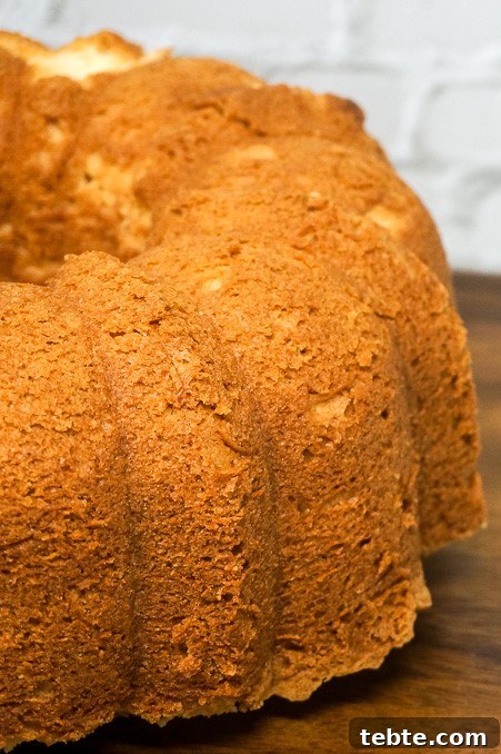 Southern Cream Cheese Pound Cake Recipe — Moist Classic Dessert 3 Cream Cheese Pound Cake