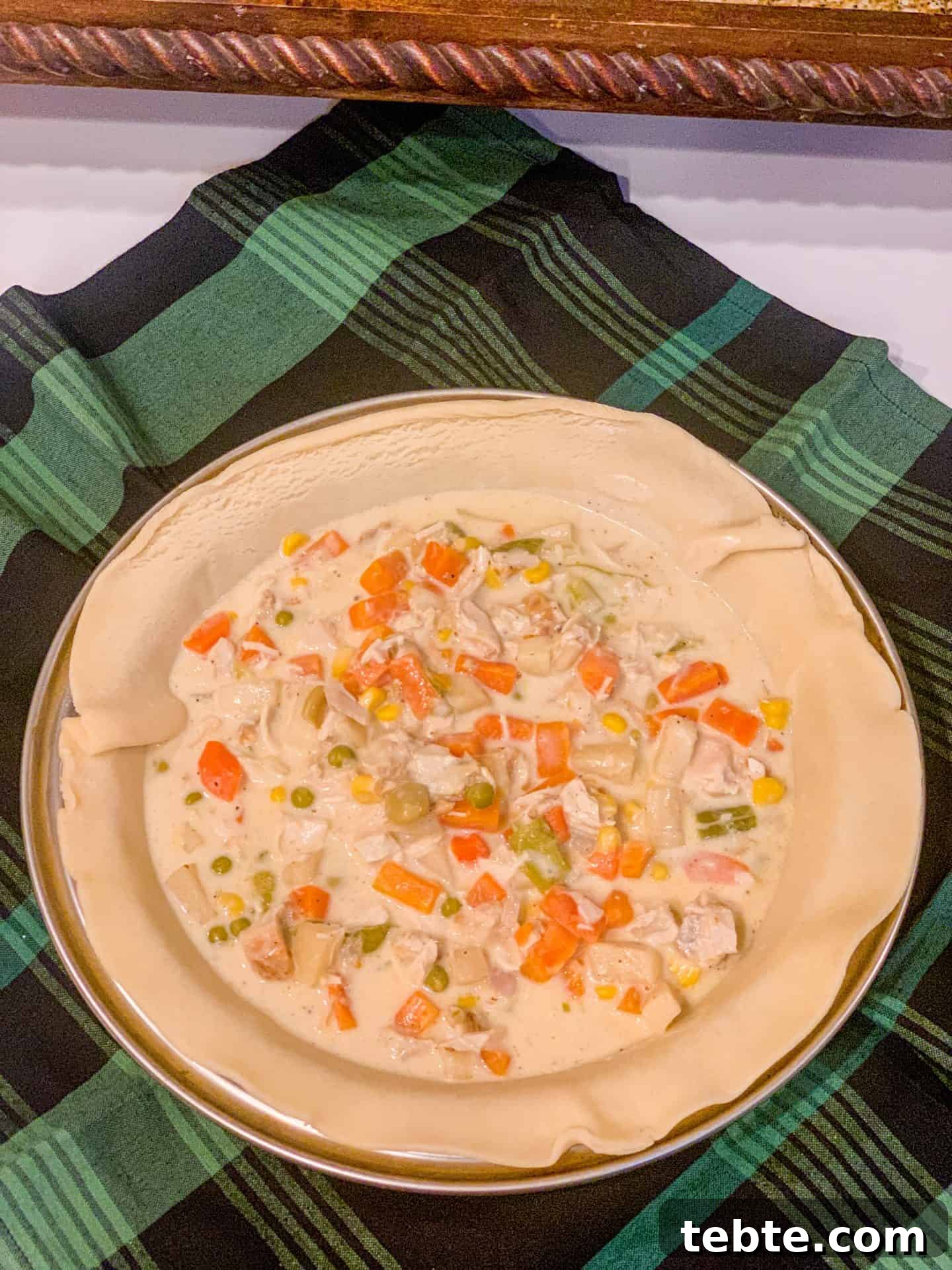 Southern Turkey Pot Pie with Leftover Roast Turkey 5 What makes a Southern leftover turkey pot pie recipe?