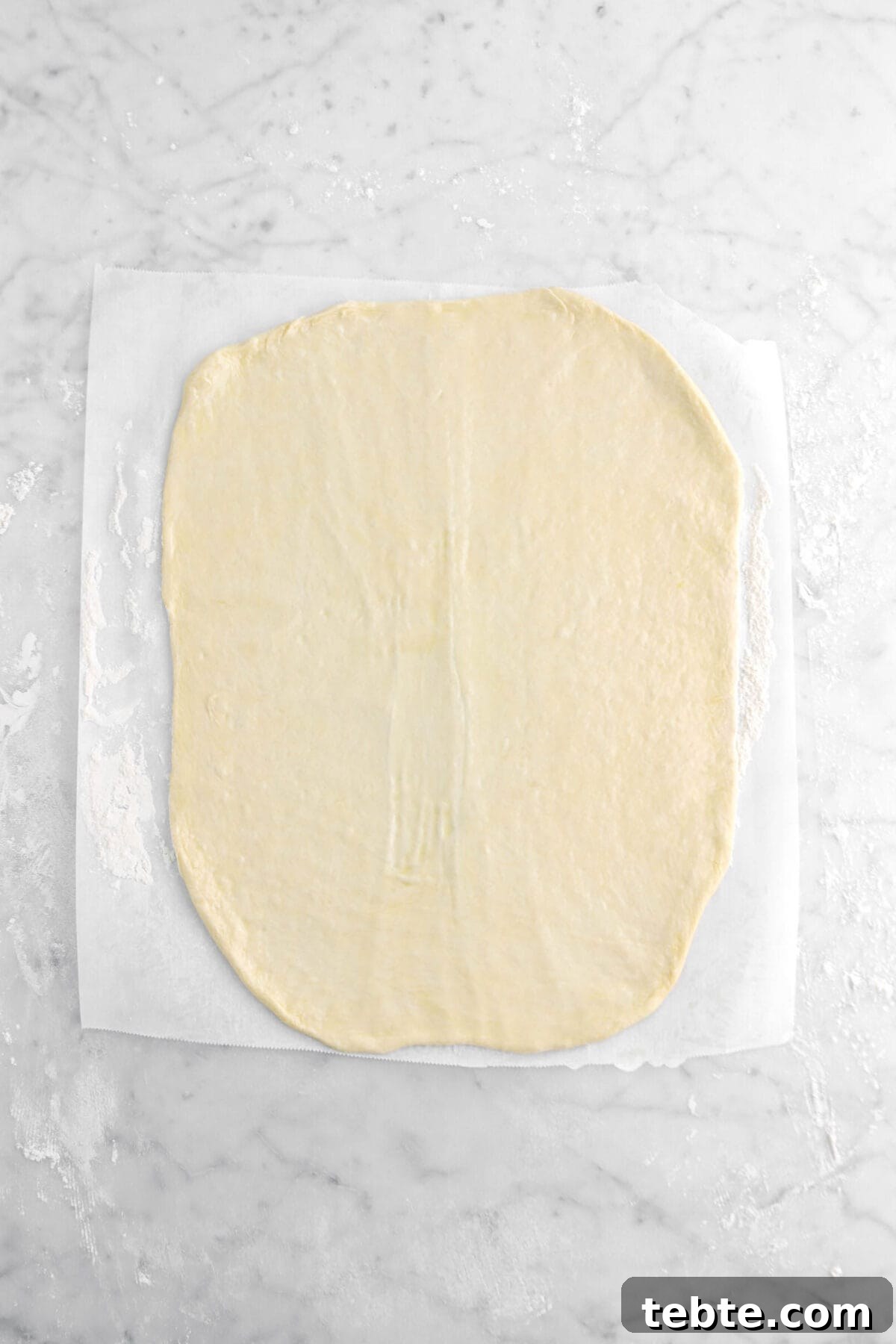 Asparagus, Caramelized Onion & Prosciutto Flatbread with Goat Cheese 13 pizza dough brushed with olive oil.