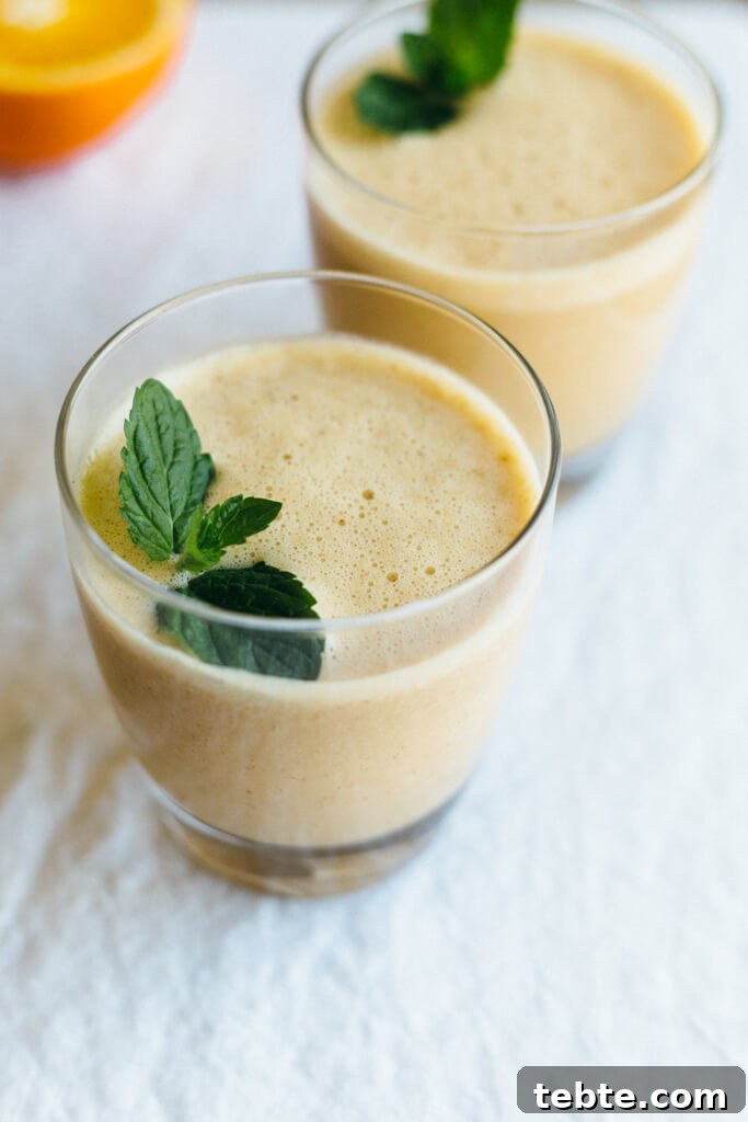 Almond orange smoothie. A great dairy-free, breakfast smoothie.