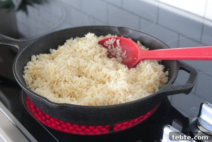 Salsa Verde Chicken Taco Rice Skillet Recipe for Quick Dinners 3 Salsa Verde Chicken Taco Rice Skillet