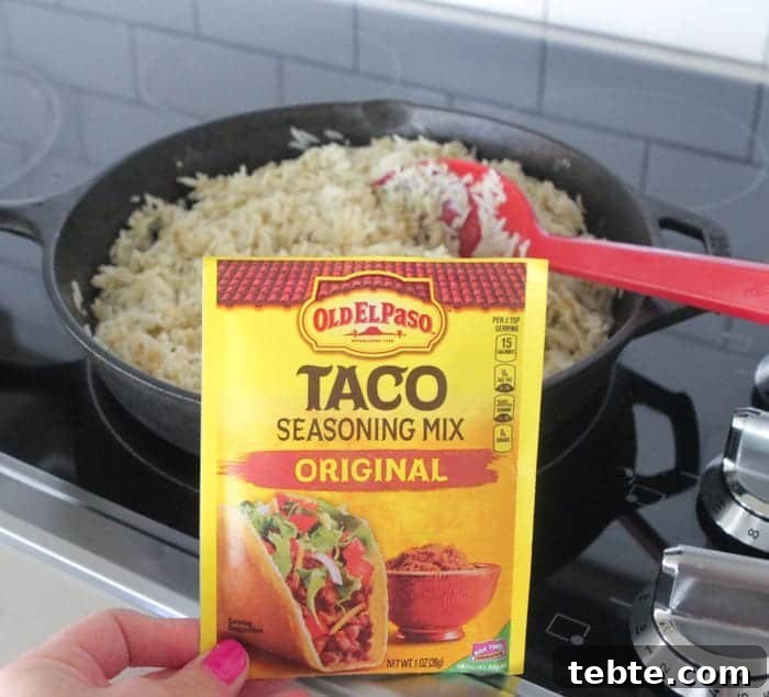 Salsa Verde Chicken Taco Rice Skillet Recipe for Quick Dinners 5 Salsa Verde Chicken Taco Rice Skillet