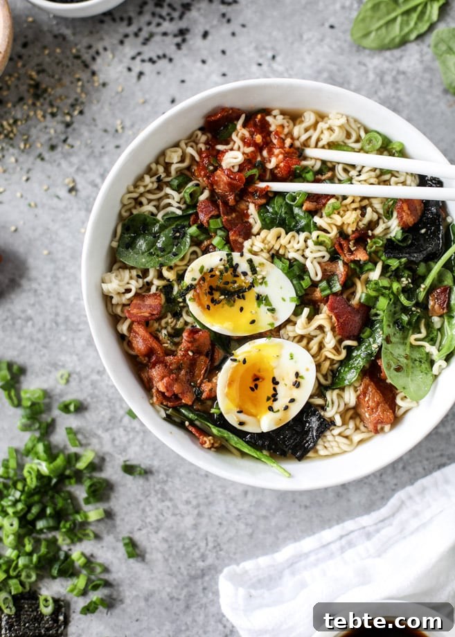 bacon and egg ramen I howsweeteats.com 