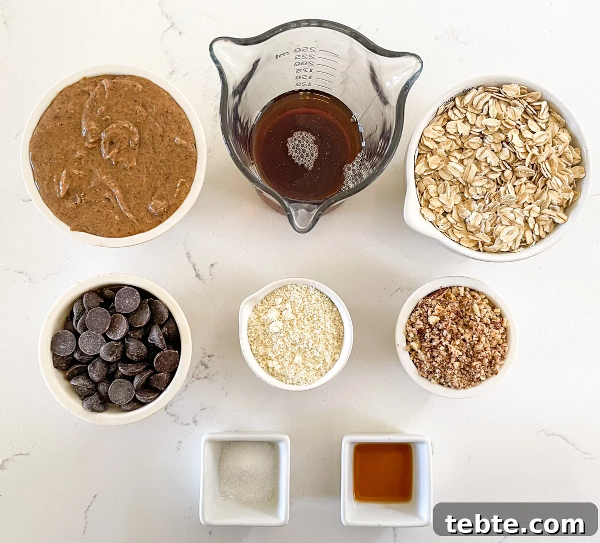 No-Bake Chocolate Almond Oat Cups — Dairy & Gluten Free 3 chocolate almond oat cups ingredients