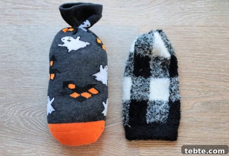 No-Sew Halloween Gnomes Made from Socks 10 Stuffed sock and sock hat.