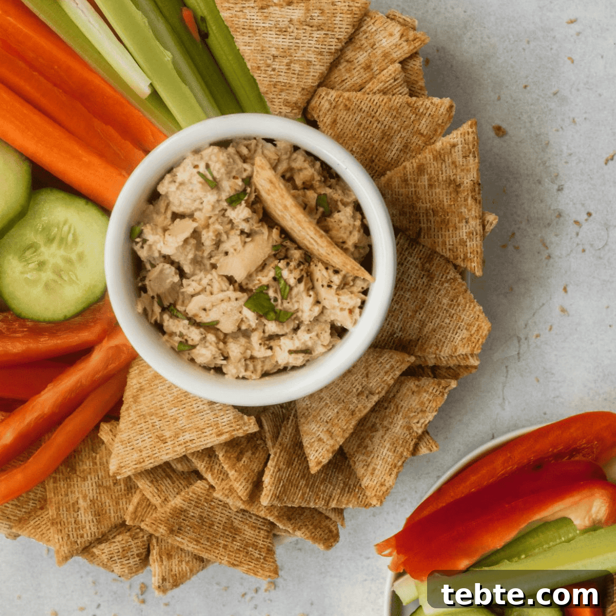 crackers with salmon salad