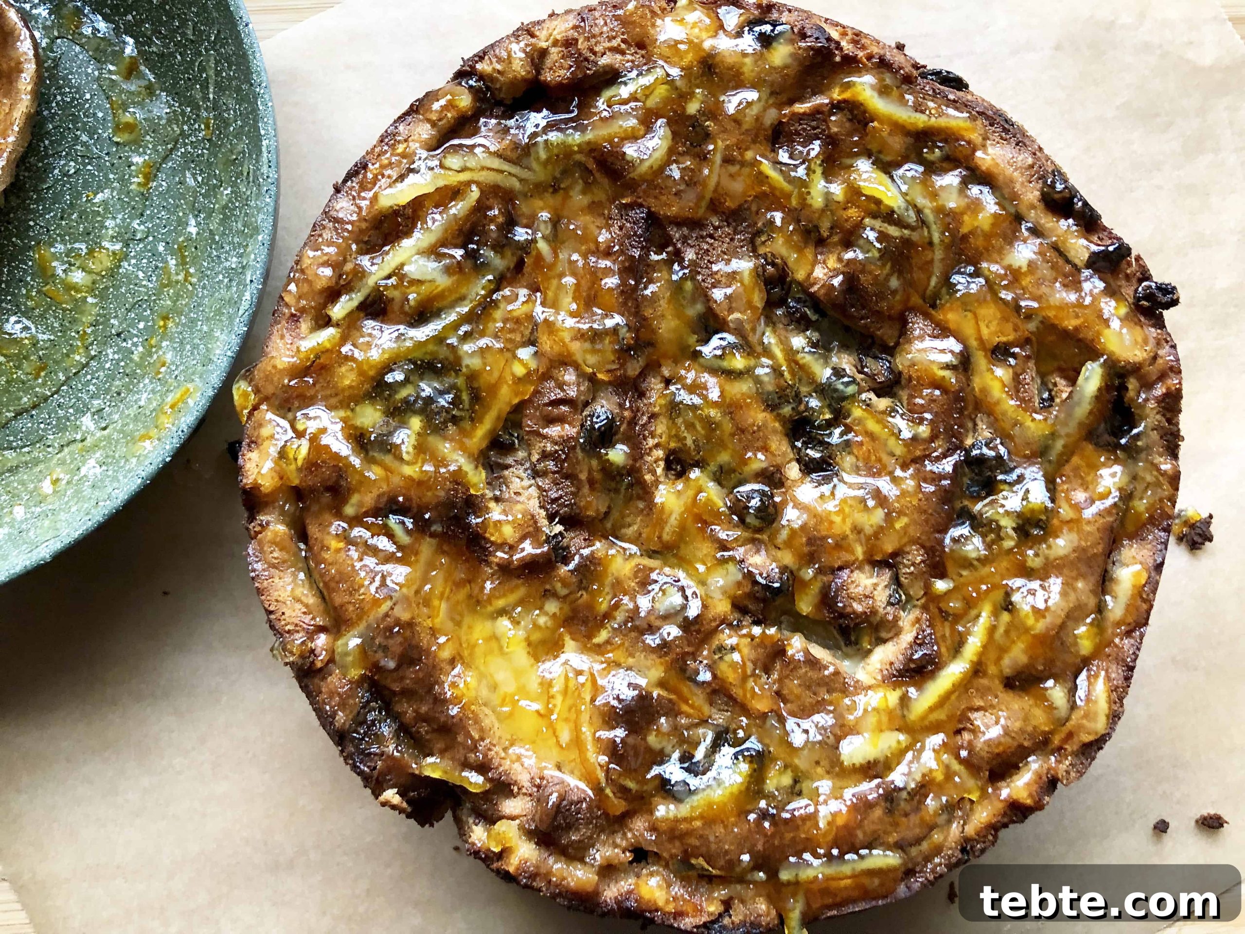Cinnamon Raisin Bread Pudding Recipe — Warm Spiced Dessert 11 cinnamon raisin bread pudding