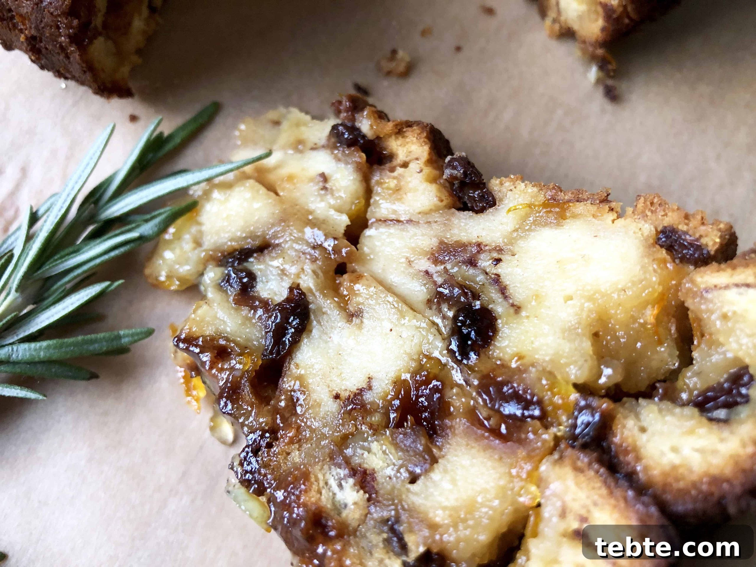 Cinnamon Raisin Bread Pudding Recipe — Warm Spiced Dessert 13 cinnamon raisin bread pudding