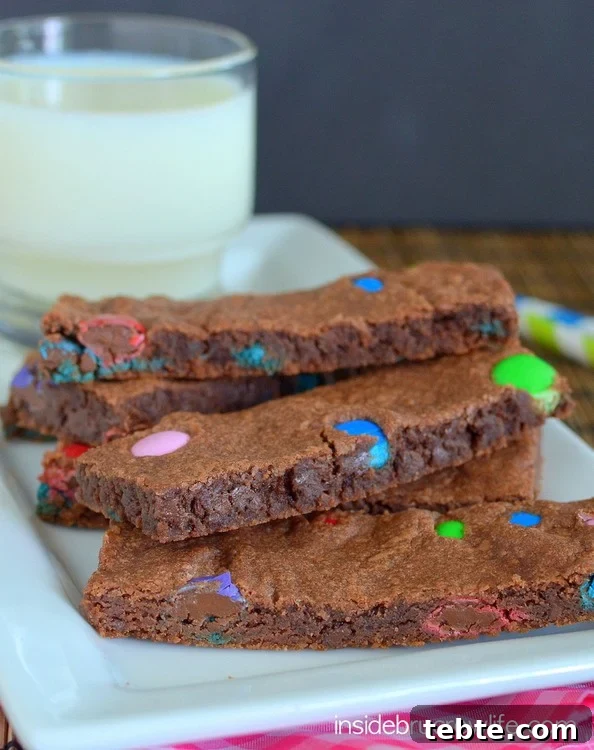 Nutella M&M Bars - these easy bars are soft and full of Nutella and candy
