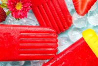 Homemade Strawberry Popsicles Recipe