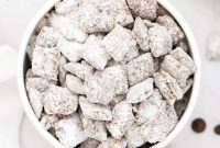 Gluten-Free Muddy Buddies Puppy Chow Recipe