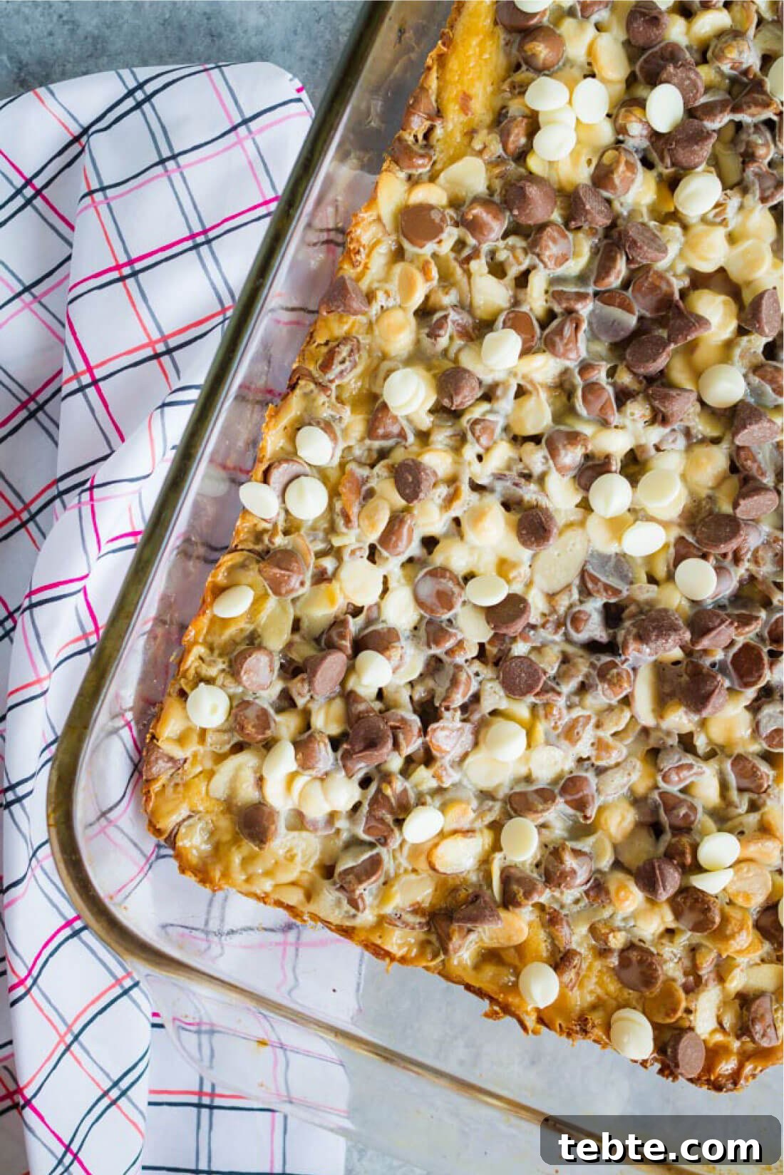 Irresistible Melt in Your Mouth Magic Bars Recipe 4 Melt In Your Mouth Magic Bars - you only need a few ingredients to make this amazing dessert. from thirtyhandmadedays.com