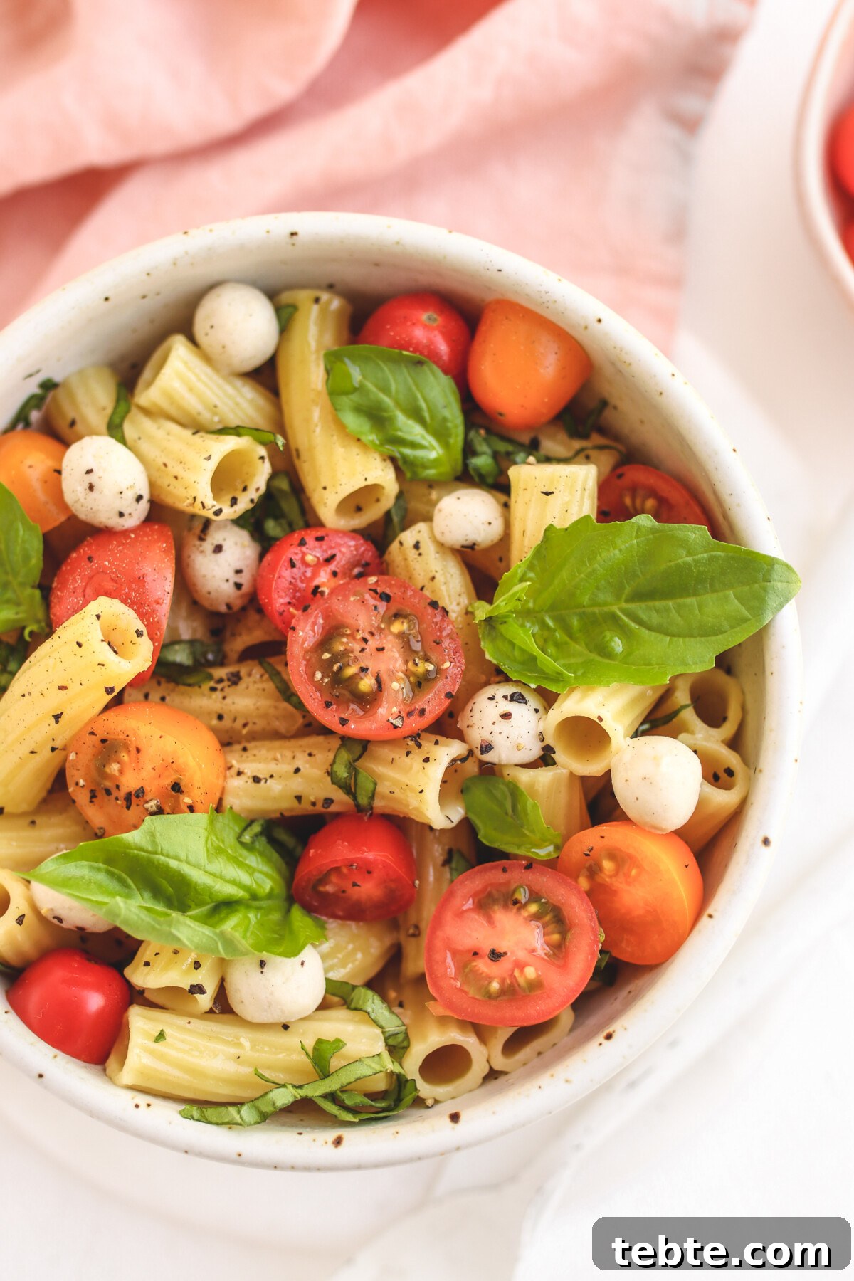 veggiekins vegan caprese pasta salad